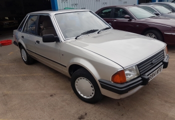 Ford Escort MK3 Ghia
