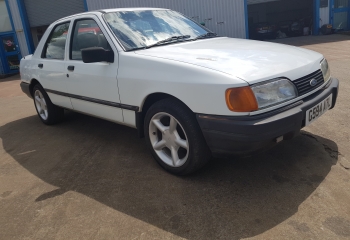 Sierra Sapphire 2.0 i GLE
