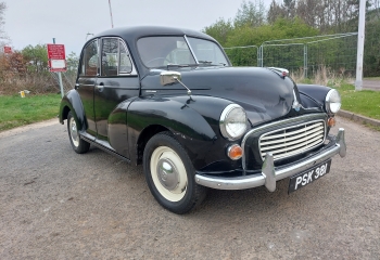 Morris Minor Splitscreen