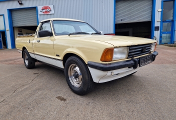 Ford Cortina P100 3.0 V6