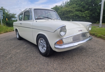 Ford Anglia 105E