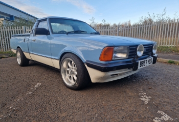 Ford Cortina P100 3.0 Auto