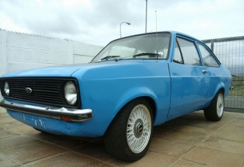 FORD ESCORT MK2 2 DOO9R FOR SALE